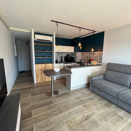 Baie Des Anges Apartament *