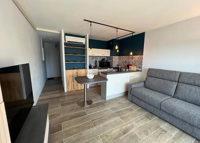 Baie Des Anges Apartment *